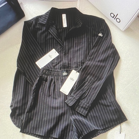 ALO Yoga Tops - ALO Yoga Black Pinstripe Satin Button-Up Top